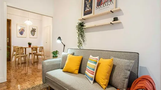 Rooms in Madrid Tetuán - photo 10