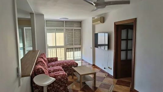 Rooms in Málaga - photo 5