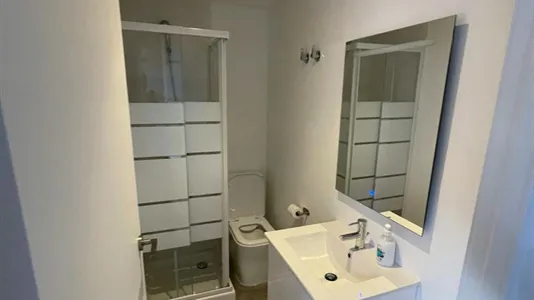 Rooms in Valencia Extramurs - photo 3