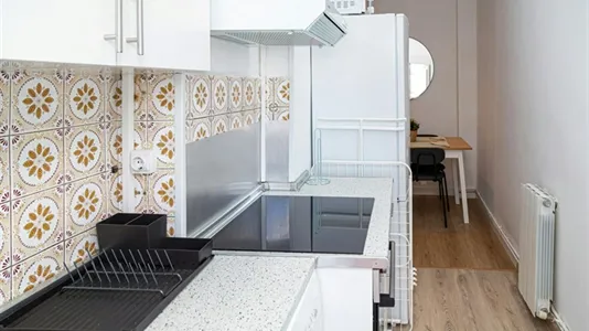 Rooms in Zaragoza - photo 8