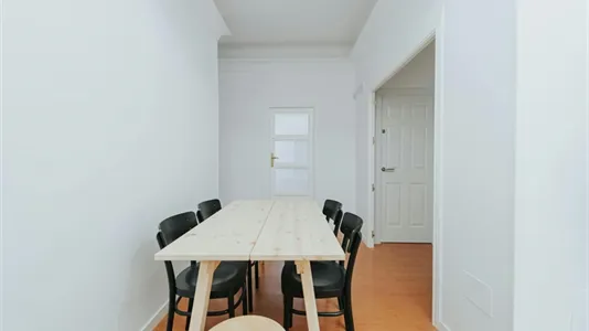 Rooms in Madrid Chamartín - photo 8