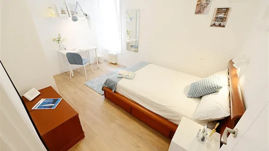 Rooms in Bilbao - photo 1
