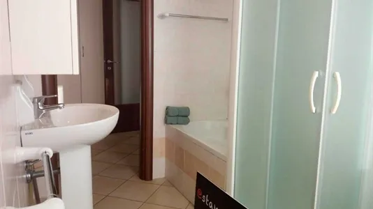 Rooms in Brescia - photo 10