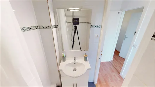Rooms in Nanterre - photo 2