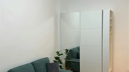 Apartments in Berlin Charlottenburg-Wilmersdorf - photo 3