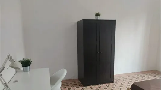 Rooms in Granada - photo 6