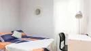 Room for rent, Zaragoza, Aragón, &lt;span class=&quot;blurred street&quot; onclick=&quot;ProcessAdRequest(10087150)&quot;&gt;&lt;span class=&quot;hint&quot;&gt;See streetname&lt;/span&gt;[xxxxxxxxxxxxx]&lt;/span&gt;
