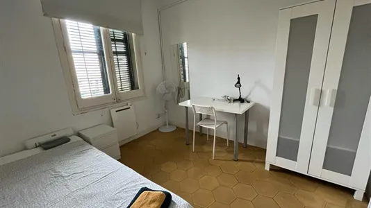 Rooms in Barcelona Eixample - photo 4