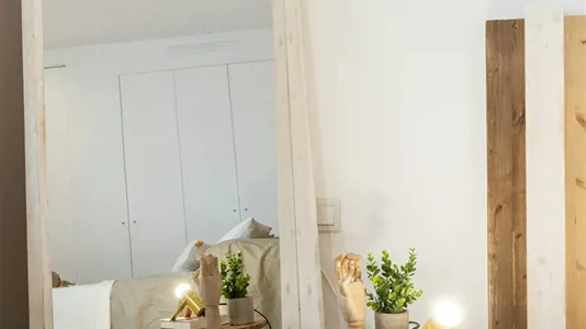 Rooms in Barcelona Les Corts - photo 3