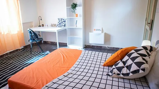 Rooms in Cagliari - photo 10