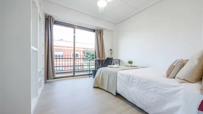Room for rent in el Camí de Vera, Comunidad Valenciana