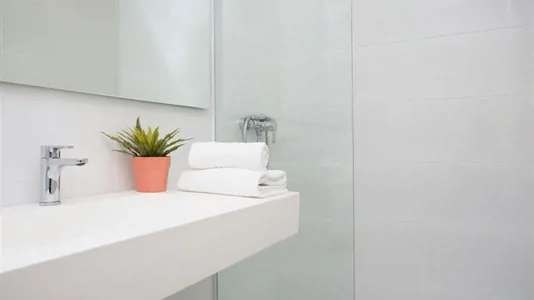Rooms in Rocafort - photo 3
