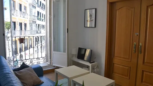 Rooms in Madrid Centro - photo 9