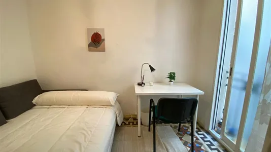 Rooms in Madrid Retiro - photo 3