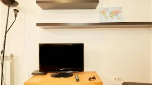 Apartments in Madrid Chamberí - photo 8