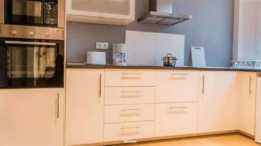 Rooms in Valencia L'Eixample - photo 8