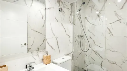 Rooms in Madrid Centro - photo 4
