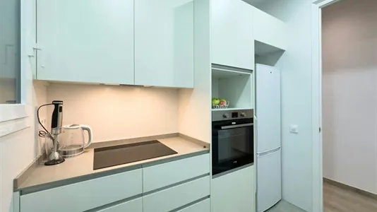 Rooms in Barcelona Eixample - photo 4