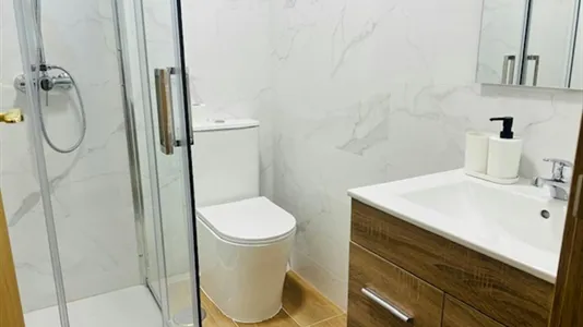 Rooms in Fuenlabrada - photo 10
