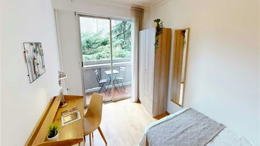 Rooms in Paris 17ème arrondissement - photo 2