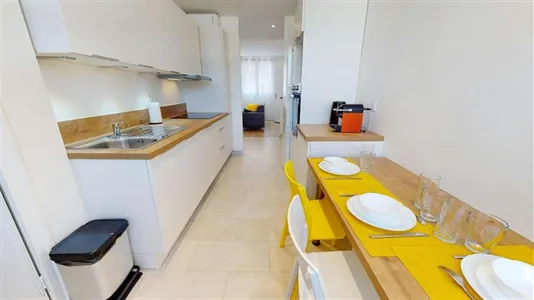 Rooms in Lyon - photo 10