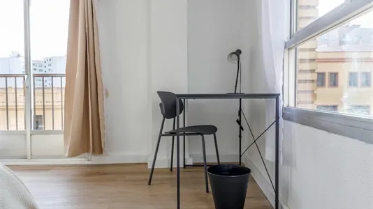 Rooms in Tavernes Blanques - photo 7