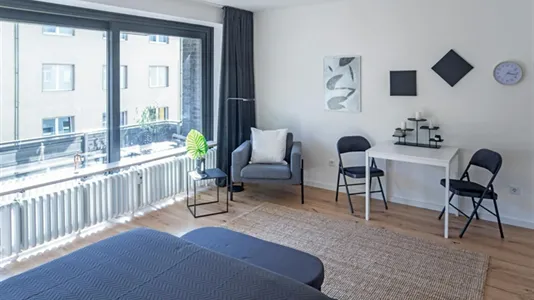 Apartments in Dusseldorf - photo 6