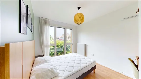 Apartments in L'Haÿ-les-Roses - photo 2