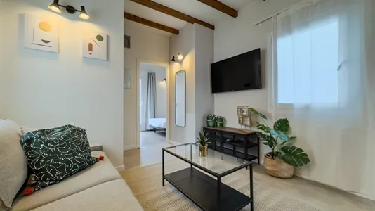 Apartments in Barcelona Ciutat Vella - photo 5