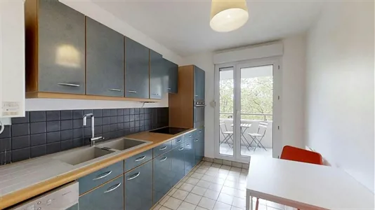 Rooms in Lyon - photo 3