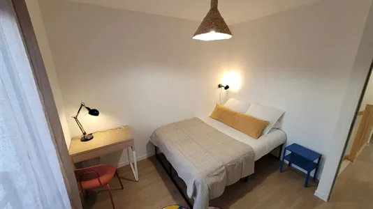 Houses in Angers - photo 5