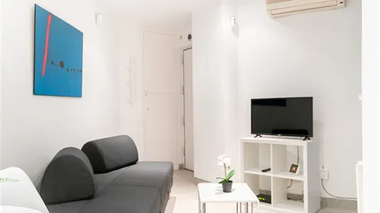 Apartments in Barcelona Ciutat Vella - photo 5