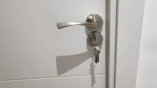 Rooms in la Fontsanta - photo 7