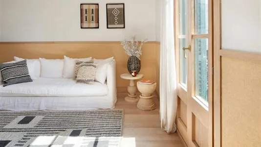 Apartments in Barcelona Les Corts - photo 2