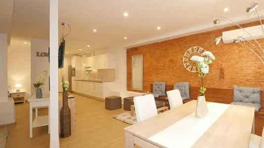 Apartments in Barcelona Ciutat Vella - photo 6