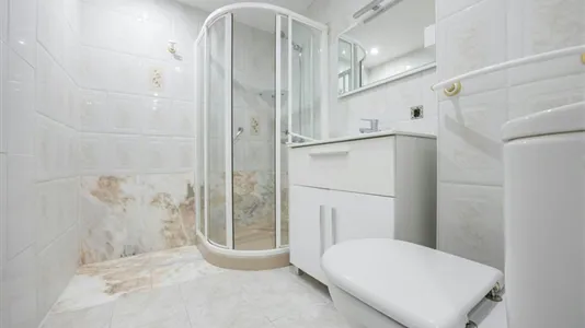 Rooms in el Camí de Vera - photo 5