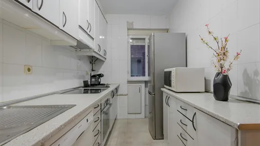 Rooms in Madrid Chamartín - photo 6