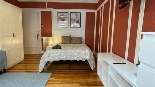 Rooms in Bilbao - photo 5