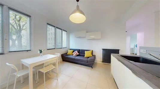 Rooms in Lyon - photo 1