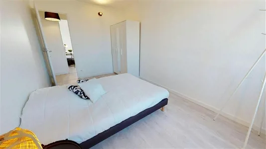 Rooms in Lyon - photo 1