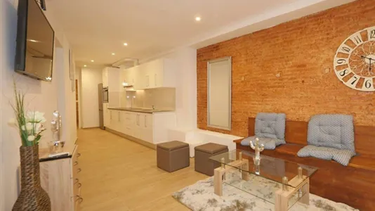Apartments in Barcelona Ciutat Vella - photo 5