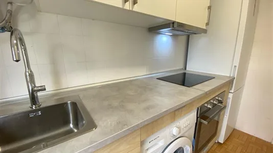 Rooms in Adaro - photo 8