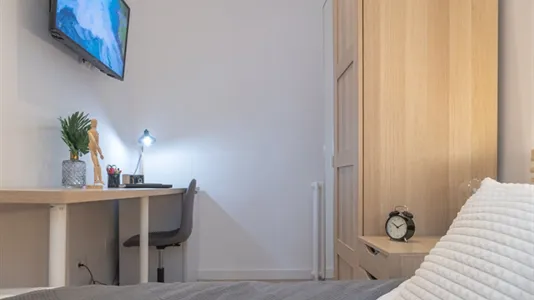 Rooms in Madrid Retiro - photo 7