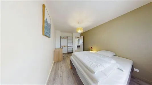 Rooms in Lyon - photo 2