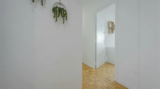 Rooms in Madrid Chamartín - photo 9