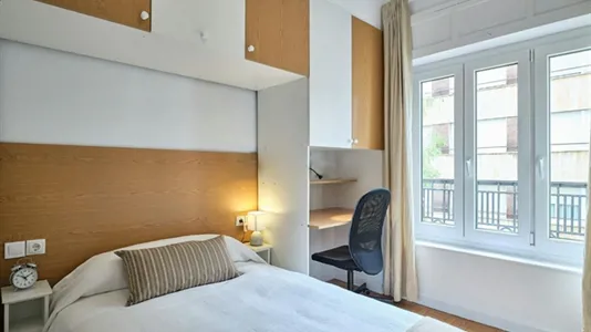 Rooms in Madrid Salamanca - photo 2