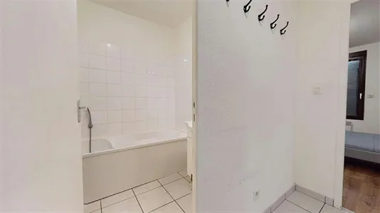 Apartments in Saint-Étienne - photo 10