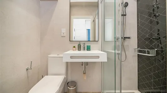 Rooms in Málaga - photo 8