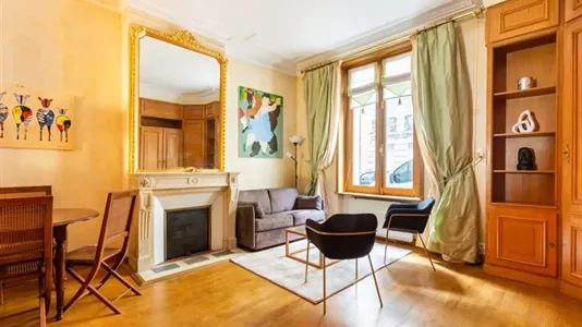 Apartments in Paris 8ème arrondissement - photo 3