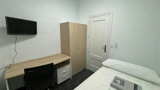Rooms in Murcia - photo 4